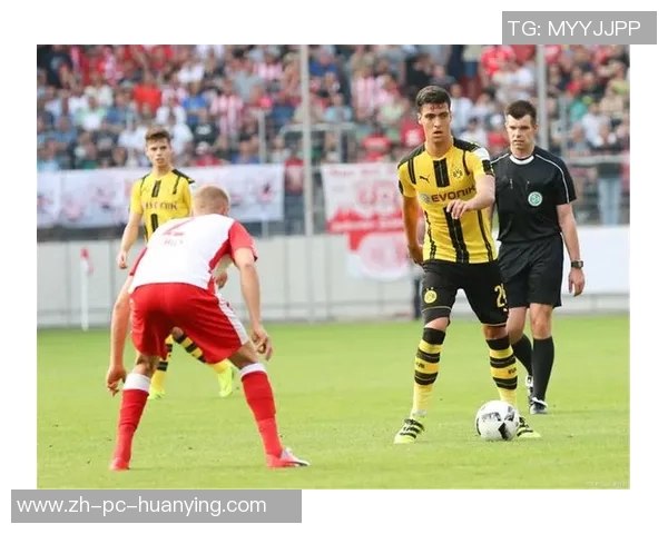 亚泰与建业激战正酣谁将赢得这场关键对决的胜利